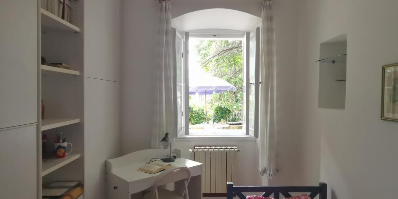 Charming Apartment In A 19Th Century Villa ترييستي المظهر الخارجي الصورة