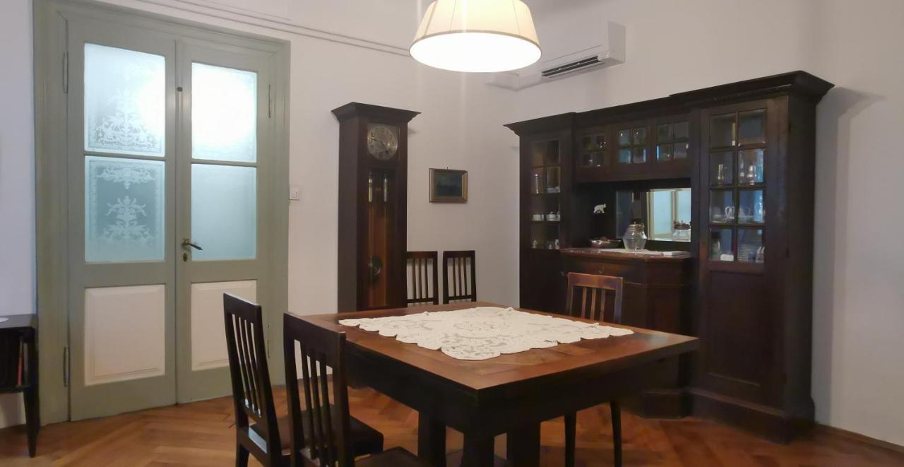 Charming Apartment In A 19Th Century Villa ترييستي المظهر الخارجي الصورة